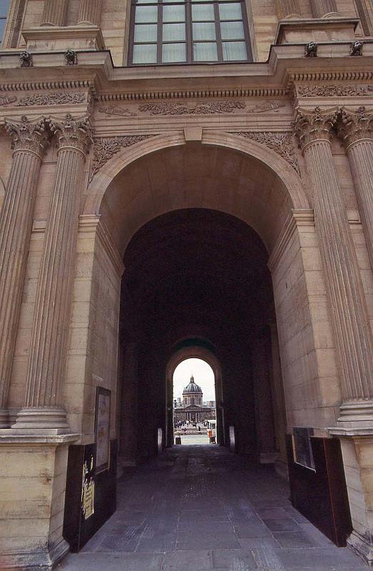 WT 2500 321-25 France 92.jpg